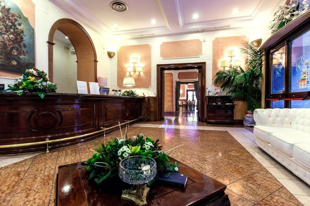 Hotel Vergilius Billia Napoli Exterior foto