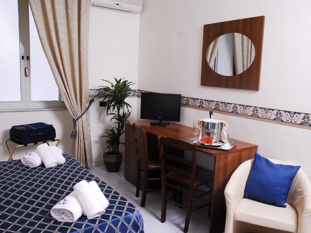 Hotel Vergilius Billia Napoli Exterior foto